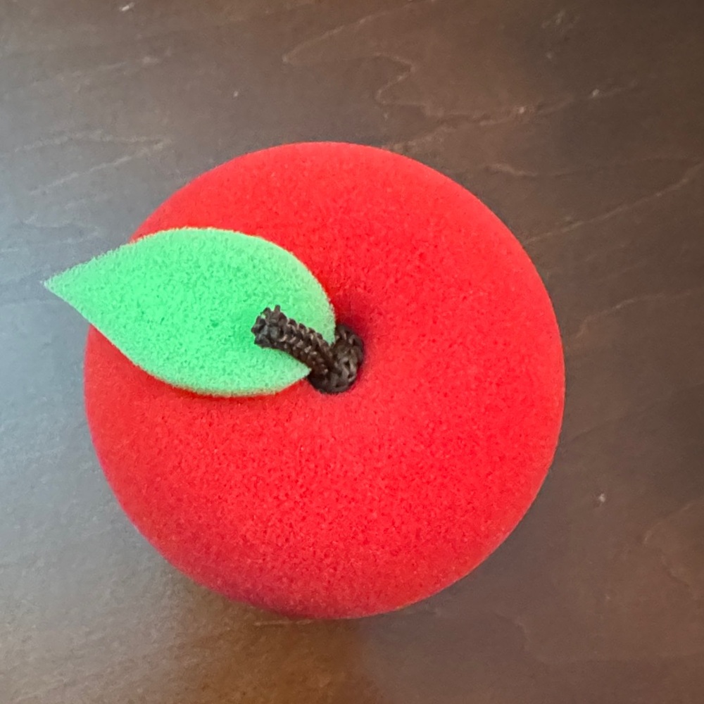 Apple from the Wizard of Oz at the Sphere Las Vegas. - Picture 3 of 5